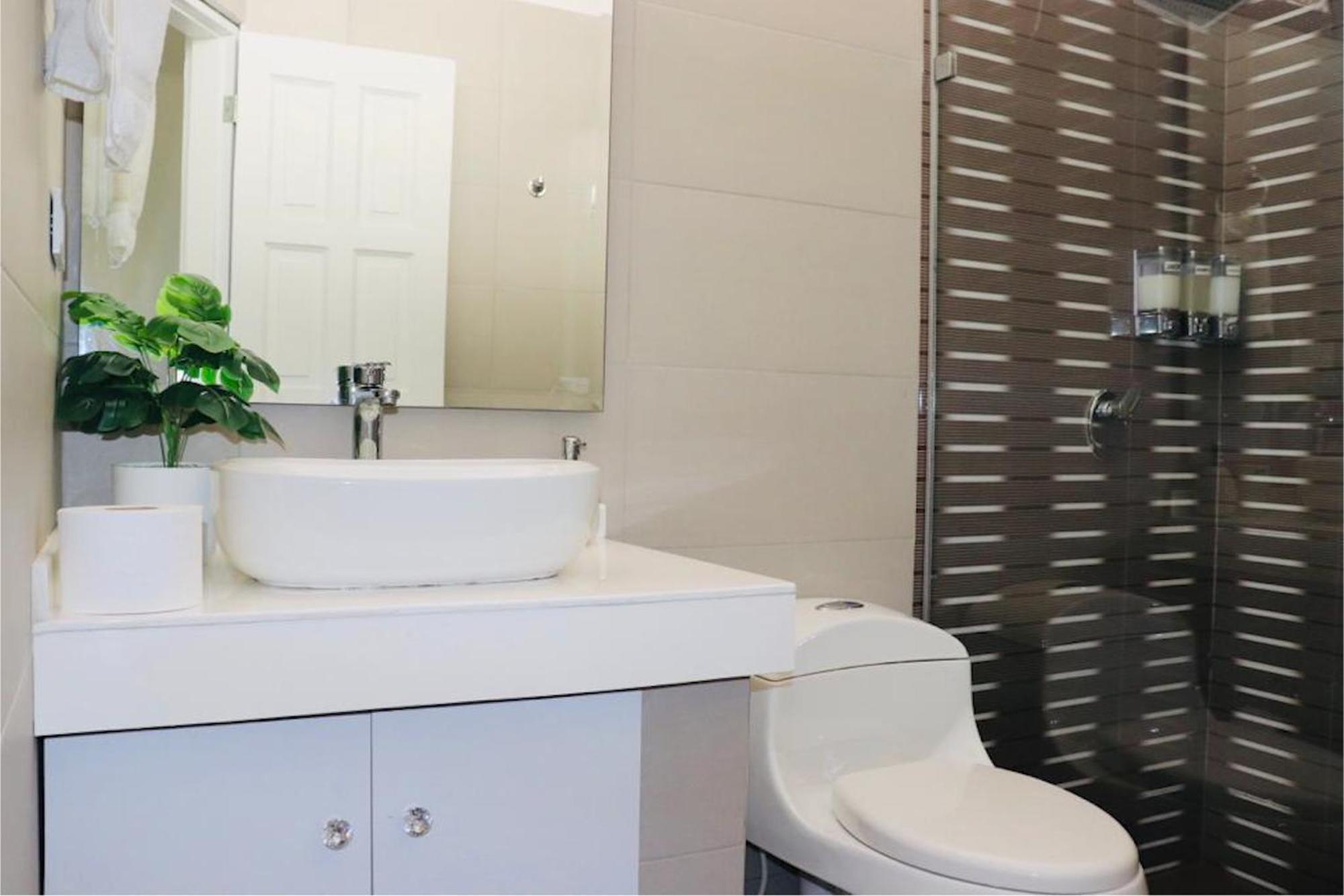 Alojamiento Río Puerta de Oro: Riverside Comfort with Hot Showers Barranquilla  Exterior photo