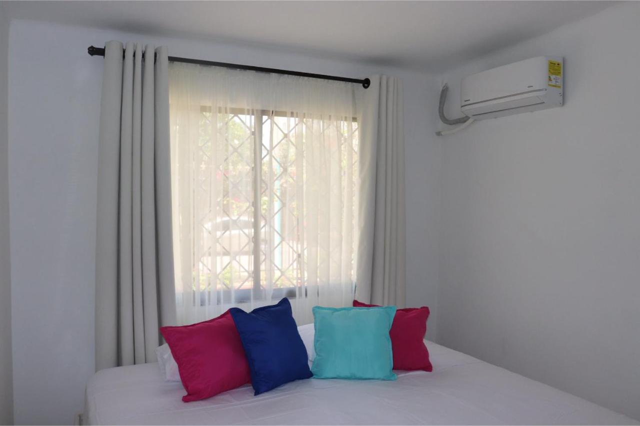 Alojamiento Río Puerta de Oro: Riverside Comfort with Hot Showers Barranquilla  Exterior photo