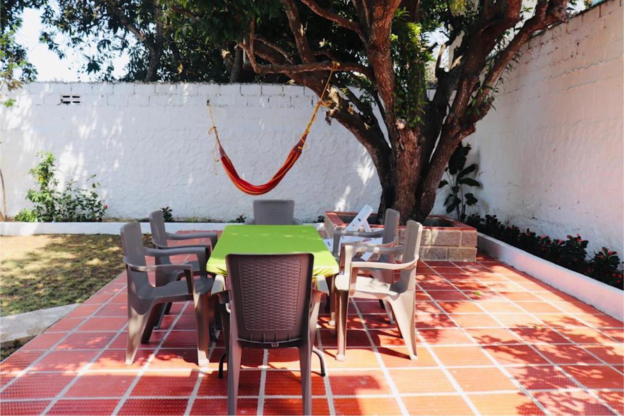 Alojamiento Río Puerta de Oro: Riverside Comfort with Hot Showers Barranquilla  Exterior photo